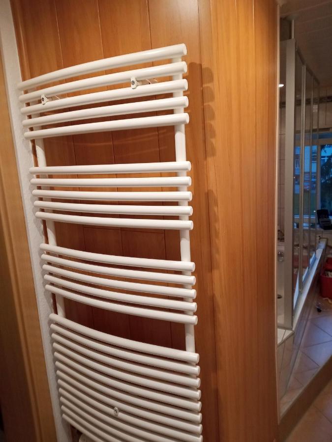 Ferienwohnung Zum Sebnitzer Hirsch Bagian luar foto
