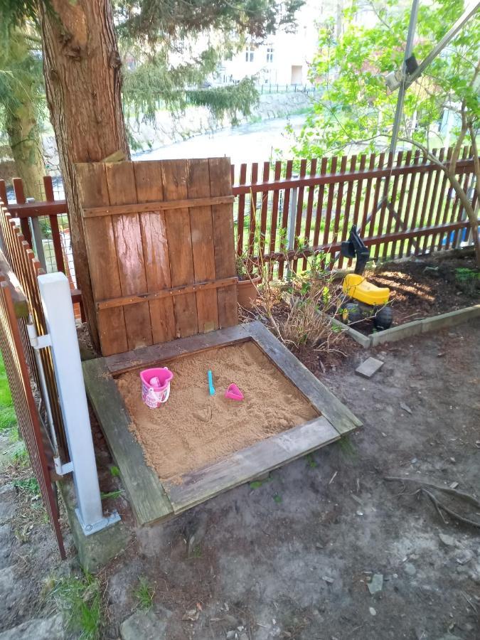 Ferienwohnung Zum Sebnitzer Hirsch Bagian luar foto