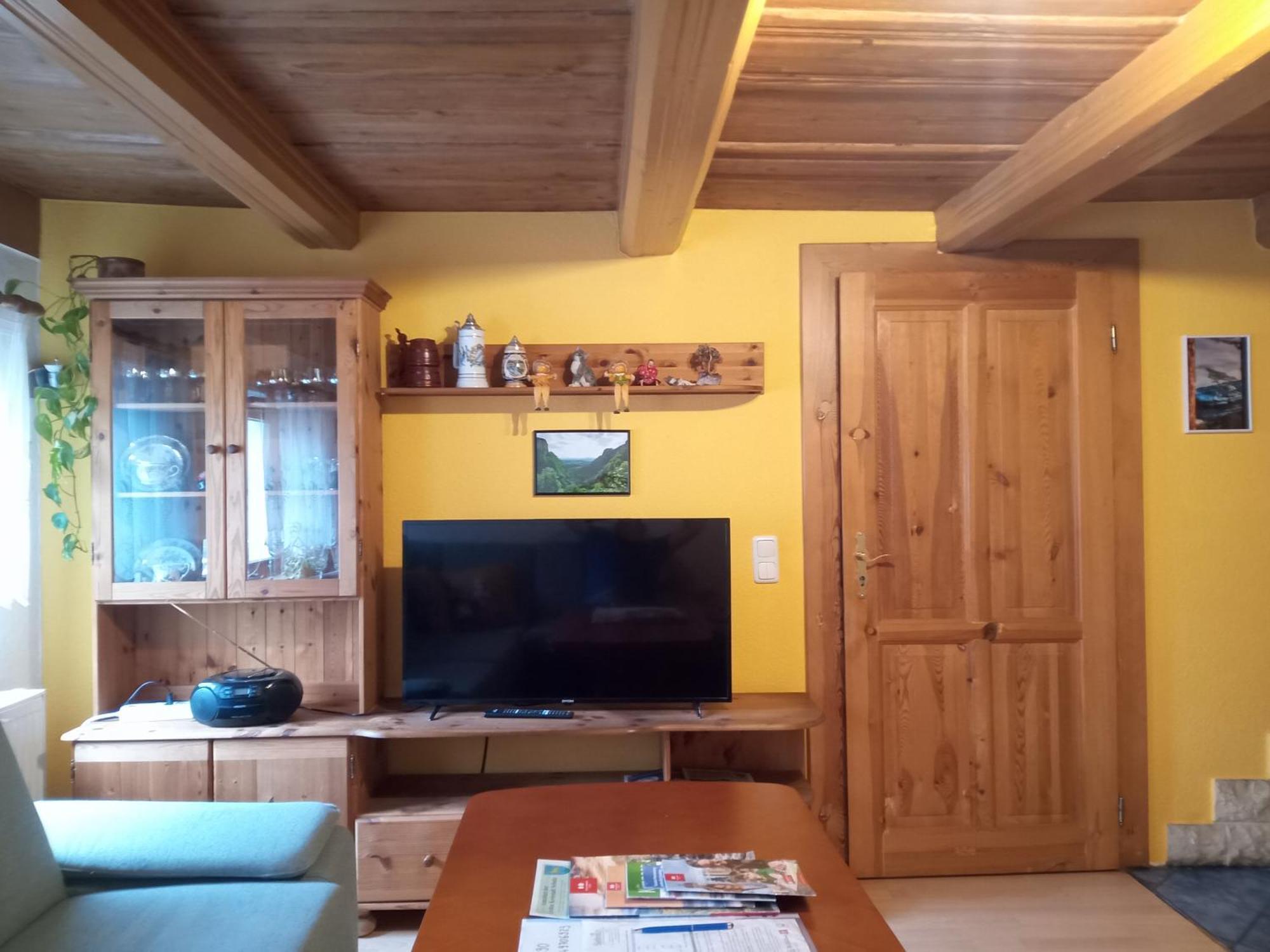 Ferienwohnung Zum Sebnitzer Hirsch Bagian luar foto